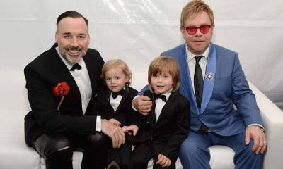Elton John’s fans spot hilarious detail in photo with sons - hellomagazine.com