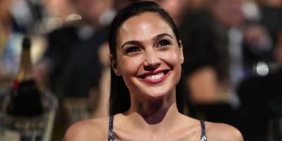 Gal Gadot Reveals the Skin Products She Uses for Her Gorgeous Glow - www.justjared.com