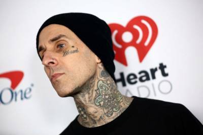 Travis Barker’s 15-Year-Old Daughter Covers His Face Tattoos With Makeup - etcanada.com - Alabama