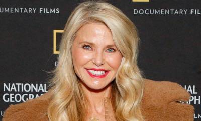 Christie Brinkley makes incredible confession about the coronavirus vaccine – fans react - hellomagazine.com