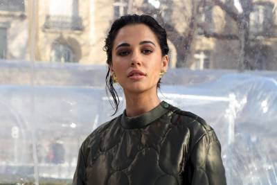 ‘Aladdin’ Star Naomi Scott Gives Advice On Becoming A Performer In ‘Vogue Visionaries’ Class - etcanada.com - Britain