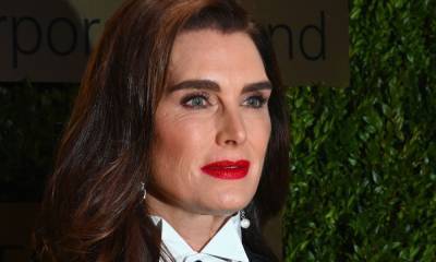 Brooke Shields shares inspiring video with fans as she learns to walk again - hellomagazine.com