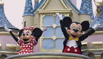 Disneyland May Reopen on April 1, But Not Everyone Is Eligible to Get In... - www.justjared.com - California