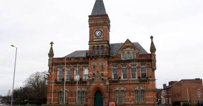 Plans to turn Stretford Public Hall into an events space have sparked controversy - www.manchestereveningnews.co.uk