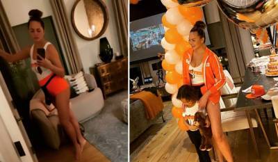 Chrissy Teigen shares amazing Hooters-themed party - and fits into old uniform - hellomagazine.com - New York