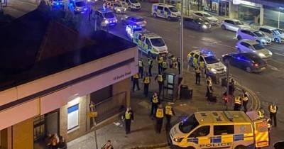 Dozens of cops race to Scots street amid 'large scale disturbance' - www.dailyrecord.co.uk - Scotland