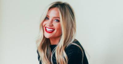 Laura Whitmore shares advice she’d give her younger self as she candidly opens up on impressive TV career - www.ok.co.uk - Ireland