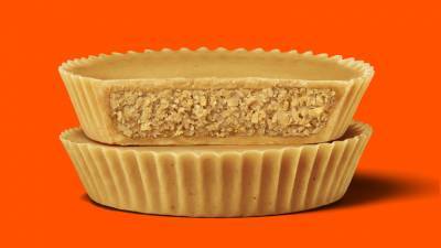 Reese's Is Releasing a Chocolate-Free Peanut Butter Cup - www.glamour.com