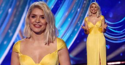 Holly Willoughby stuns in a yellow chiffon gown at DOI semi-final - www.msn.com - Britain