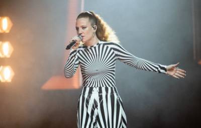 Jess Glynne apologises for “unacceptable” use of transphobic slur - www.nme.com