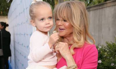Goldie Hawn and lookalike granddaughter Rio melt hearts with adorable picture - hellomagazine.com