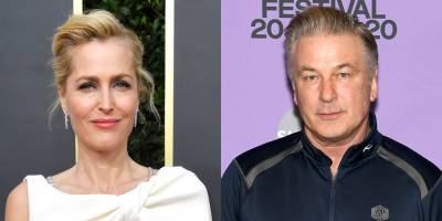 Here's What Gillian Anderson Thought About Alec Baldwin Shading Her Accent - www.justjared.com