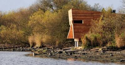 Loch Leven burnt-down bird hide to be rebuilt with public help - www.dailyrecord.co.uk