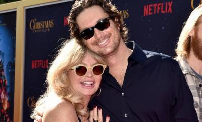 Oliver Hudson reveals epic details of family vacations with Goldie Hawn and Kate Hudson - hellomagazine.com