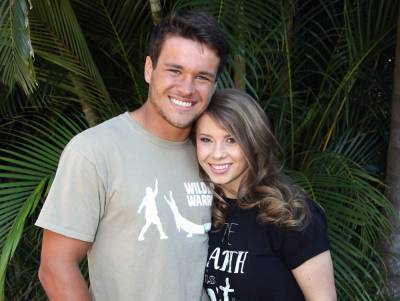 Bindi Irwin And Chandler Powell Share Adorable Photos Of Newborn Daughter Grace: ‘This Week Has Been Filled With Snuggles And Infinite Love’ - etcanada.com