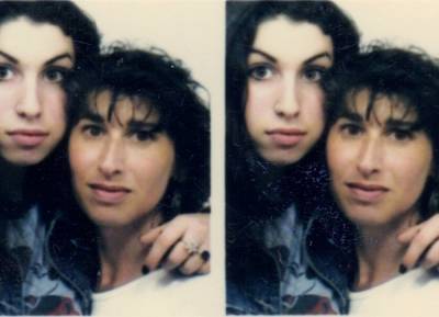 New Amy Winehouse documentary series on BBC gives her mum’s side of the story - evoke.ie