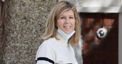 Kate Garraway smiles with delight after husband Derek returns home after a year in hospital - www.dailyrecord.co.uk - London