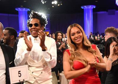 Beyoncé Goes Glam While Celebrating 13th Anniversary With Jay-Z - etcanada.com - Las Vegas