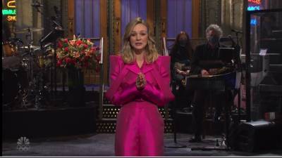 Carey Mulligan’s ‘SNL’ Opening Monologue Crashed By Husband Marcus Mumford: “Did They Book A Musical Guest For Tonight?” - deadline.com - Britain - USA