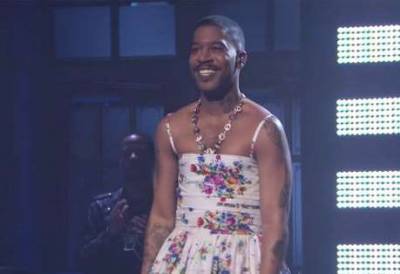 SNL: Kid Cudi performs live in floral dress – ‘He is a fashion icon’ - www.msn.com