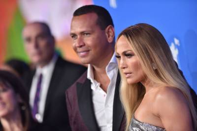 Jennifer Lopez’s Missing Engagement Is Probably Nothing To Worry About - etcanada.com - Dominican Republic