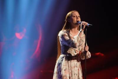 Cassandra Coleman Performs Moody ‘Wicked Game’ On ‘American Idol’ - etcanada.com - USA