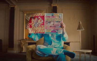 Olly Alexander sees double in Years & Years’ new ‘Starstruck’ video - www.nme.com
