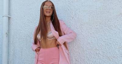 Ex-Rangers WAG Jilly Isabella 'slays' in cute pink outfit and shows off toned abs - www.dailyrecord.co.uk