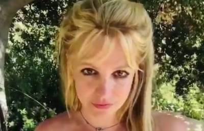 Britney Spears Sends a Message to Fans 'Concerned With My Life' - www.justjared.com