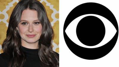Katie Lowes Joins CBS’ Tom Smallwood Comedy Pilot - deadline.com - county Holmes