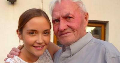 Jacqueline Jossa heartbroken as she announces her beloved grandad has died in loving tribute - www.ok.co.uk