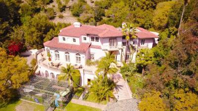 Kirstie Alley Sells Los Feliz Villa for $7.8 Million - www.hollywoodreporter.com