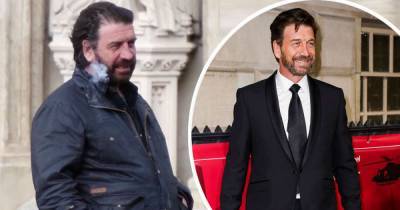 Nick Knowles shows off relaxed lockdown look while filming new show - www.msn.com