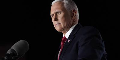 Mike Pence - Former Vice President Mike Pence Gets Pacemaker Heart Surgery - justjared.com