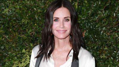 Erin Foster - Courteney Cox's Kitchen Proves She's Monica in Real Life - glamour.com