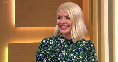 Holly Willoughby shares 'beautiful' new selfie as fans eagerly await her This Morning return - www.manchestereveningnews.co.uk