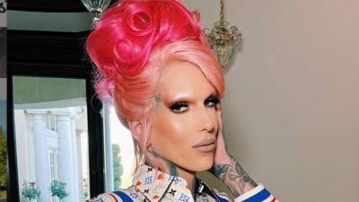 YouTube Star Jeffree Star Injured in Serious Car Accident in Wyoming - variety.com - county Todd - Wyoming
