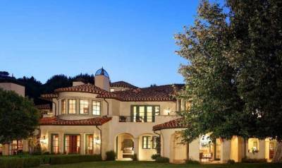 Paul Reiser - Dwayne Johnson Pays $27.8M for Paul Reiser's Beverly Park Mansion - hollywoodreporter.com - Los Angeles - Hollywood - city Beverly, county Park