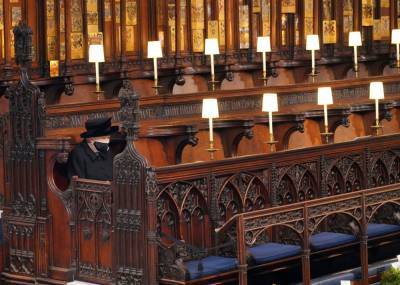 Queen Elizabeth Sits Alone During Prince Philip’s Funeral - etcanada.com