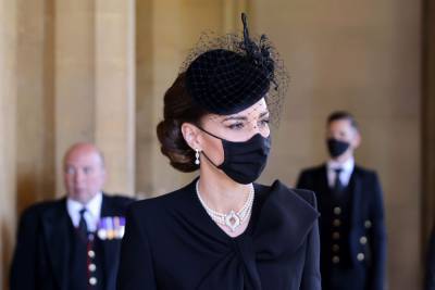 Kate Middleton Shows Support For The Queen At Prince Philip’s Funeral With Sentimental Necklace - etcanada.com - Japan
