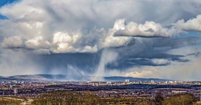 Picture Scotland: Epic photo of April Shower over Glasgow takes prize - www.dailyrecord.co.uk - Scotland