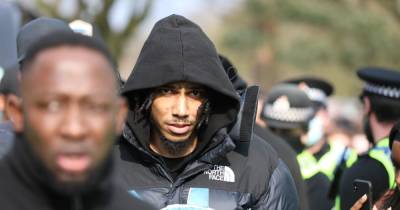 Police speak out over huge crowds at Platt Fields Park for rapper AJ Tracey - www.manchestereveningnews.co.uk