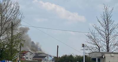 WATCH: Terrifying video shows ferocity of Lanarkshire house fire - www.dailyrecord.co.uk - Scotland