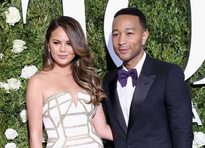 ‘It’s not a failure’ Chrissy Teigen coming to terms with not being able to get pregnant again - evoke.ie