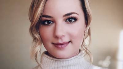 Emily VanCamp Drops Her Skin-Care Routine - www.glamour.com