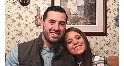 Jeremy Vuolo Recalls Completing a 50 Page Questionnaire From Jinger’s Father Jim Bob Duggar Before Courtship: ‘It Was Intense’ - www.usmagazine.com
