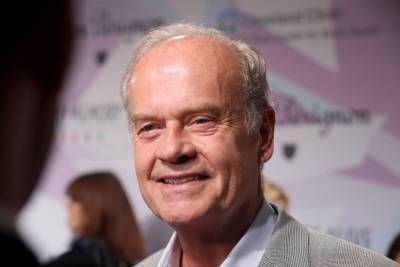 Kelsey Grammer Stars As A Washed-Up Rockstar In First Look At ‘The Space Between’ - etcanada.com - Los Angeles
