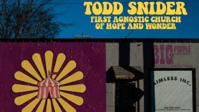 Review: Pandemic makes folkie Todd Snider a funky studio rat - abcnews.go.com - Nashville