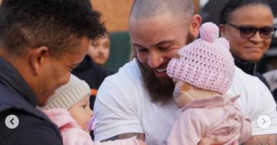 Ashley Cain shares emotional moment daughter Azaylia got to meet her baby cousin and touch for first time - www.ok.co.uk