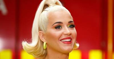 Katy Perry goes from short blonde crop to waist-length black hair in dramatic transformation - www.ok.co.uk - USA